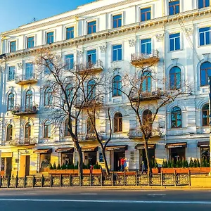 3* Hotel Rustaveli